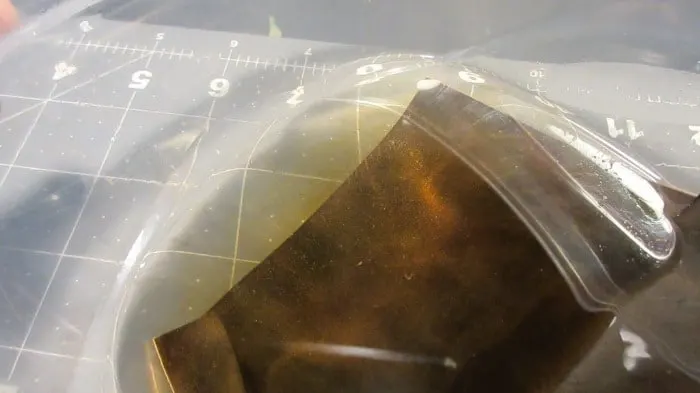 aging leather through rubbing alcohol