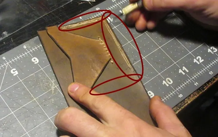 Scratch For Bottom Pocket