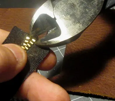 add zipper to leather