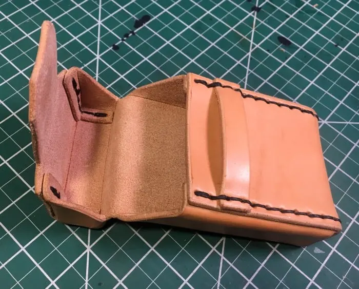 Handmade leather box pouch